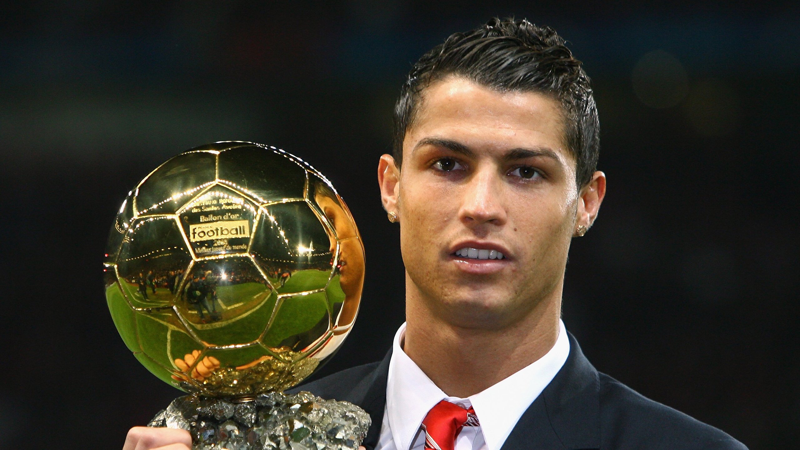 《堡垒之夜》官方公布新皮肤，追求个性化表达，堡垒之夜最性感皮肤